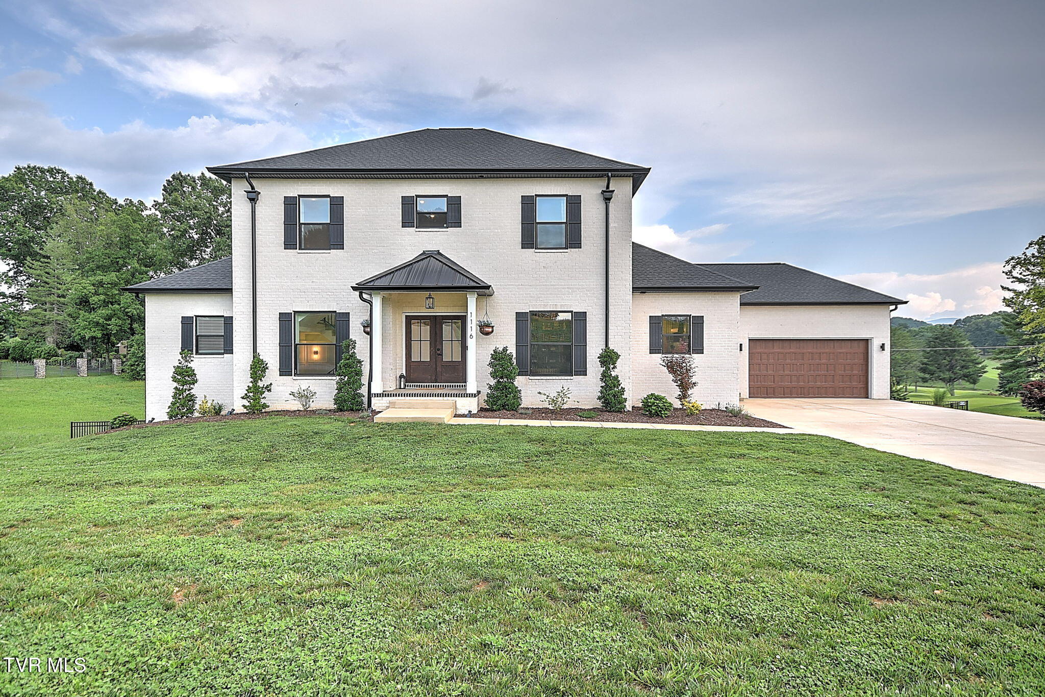 1116 Mountain Vista Pvt Drive