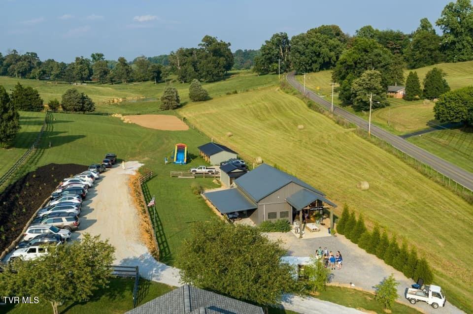 3220 Knob Creek Road