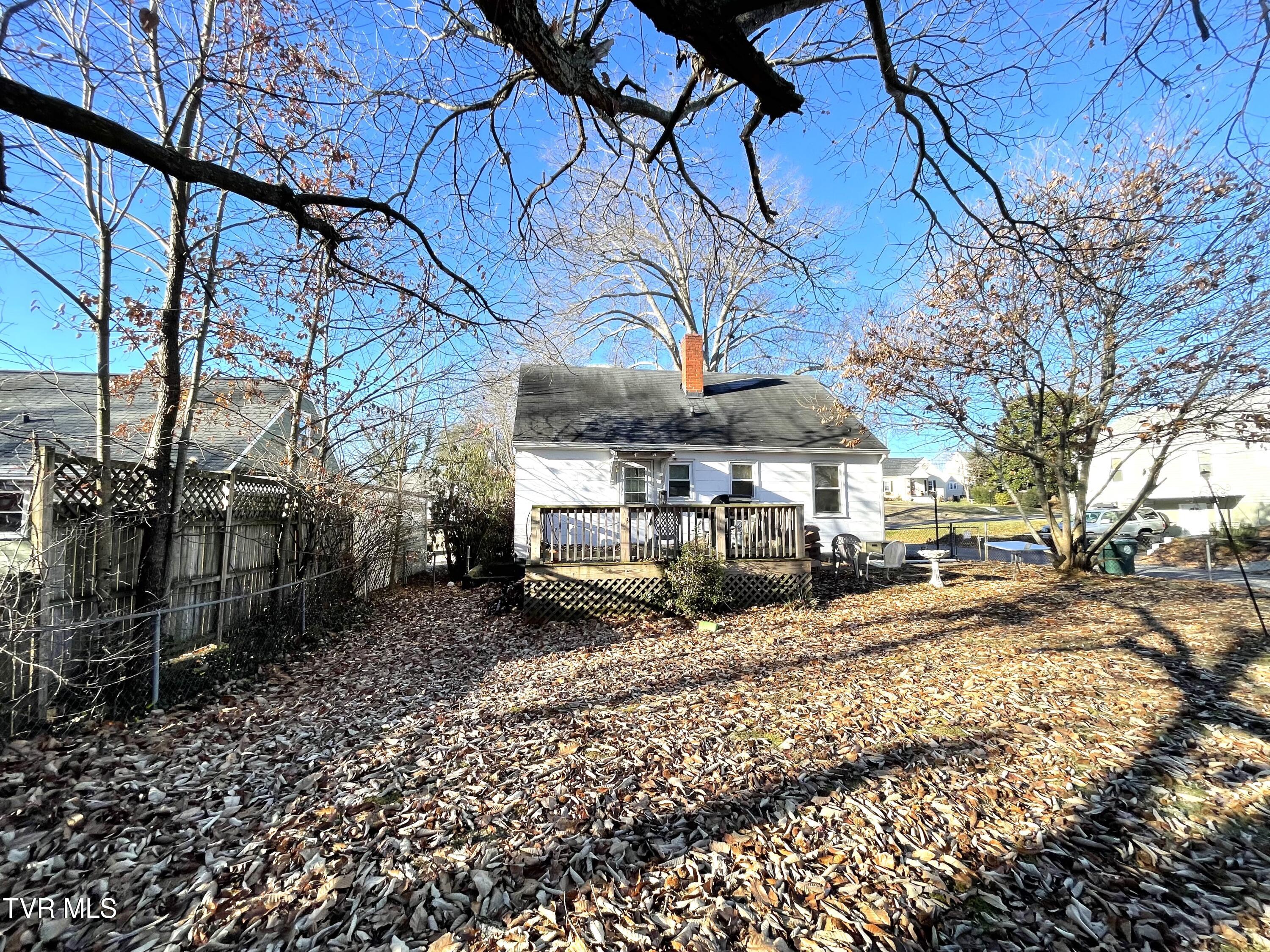 371 Douglas Street, Bristol, Virginia image 2
