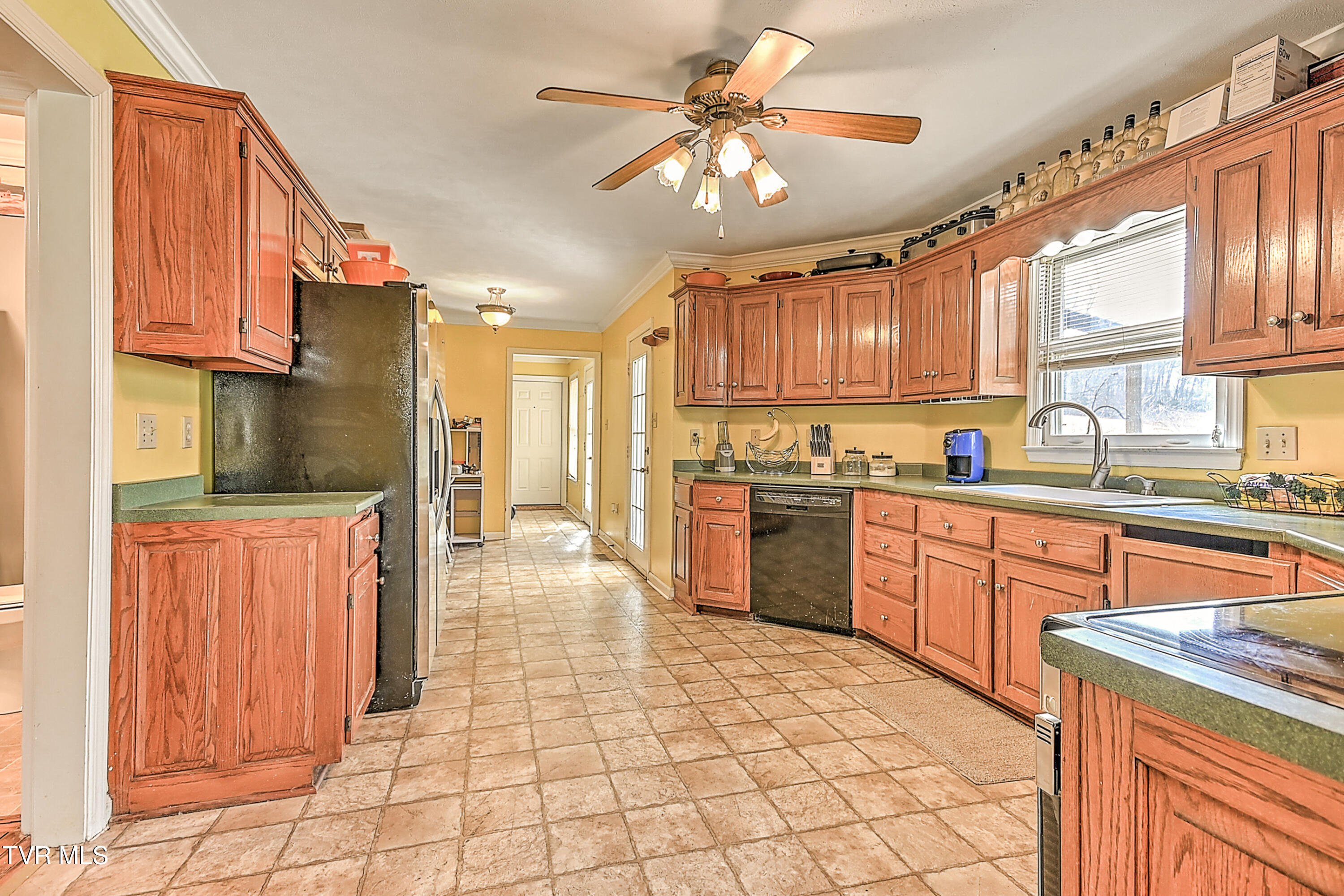 1535 Maple Leaf Drive, Morristown, Tennessee image 13