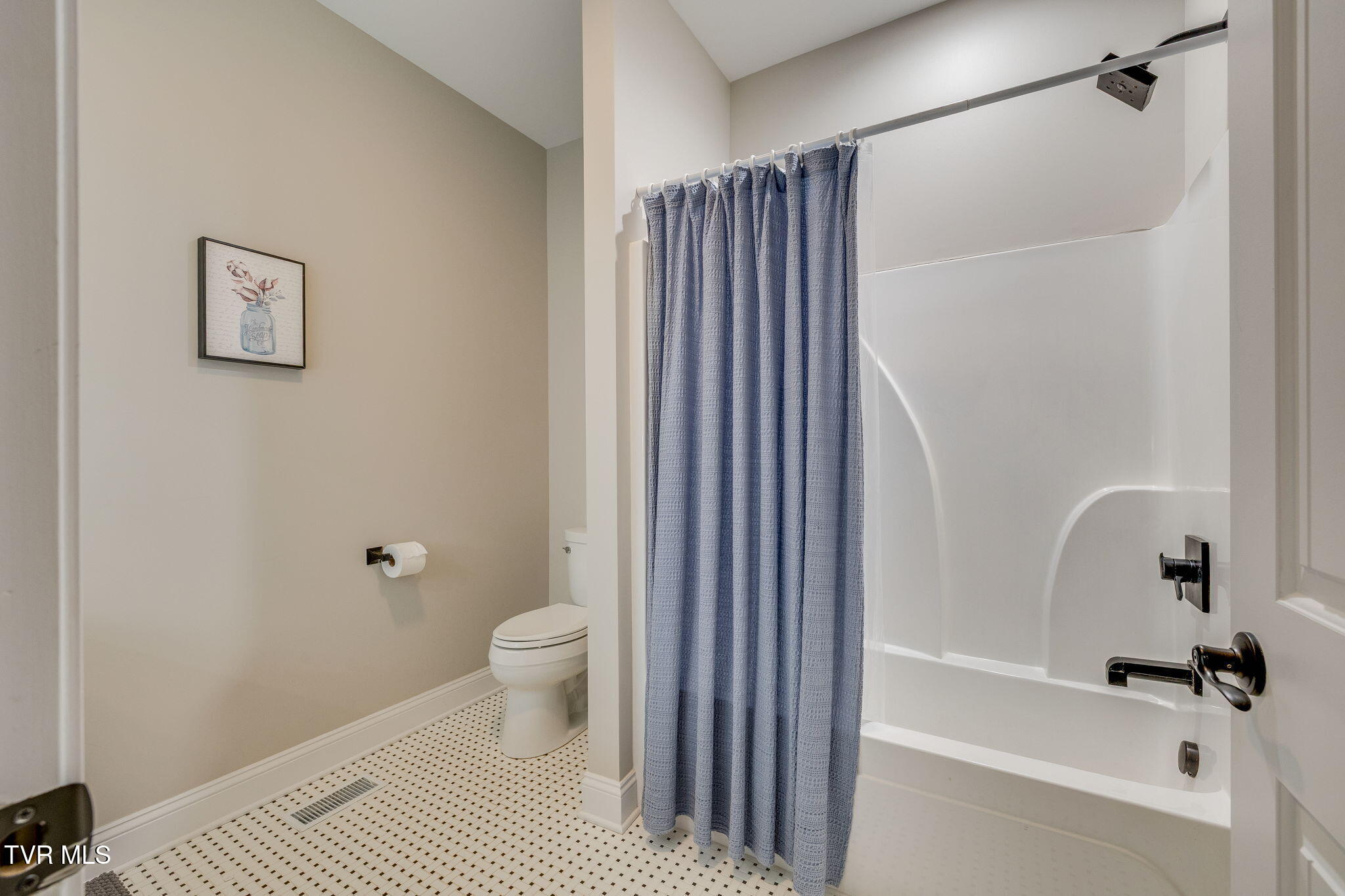 585 Pitt Road, Kingsport, Tennessee image 25