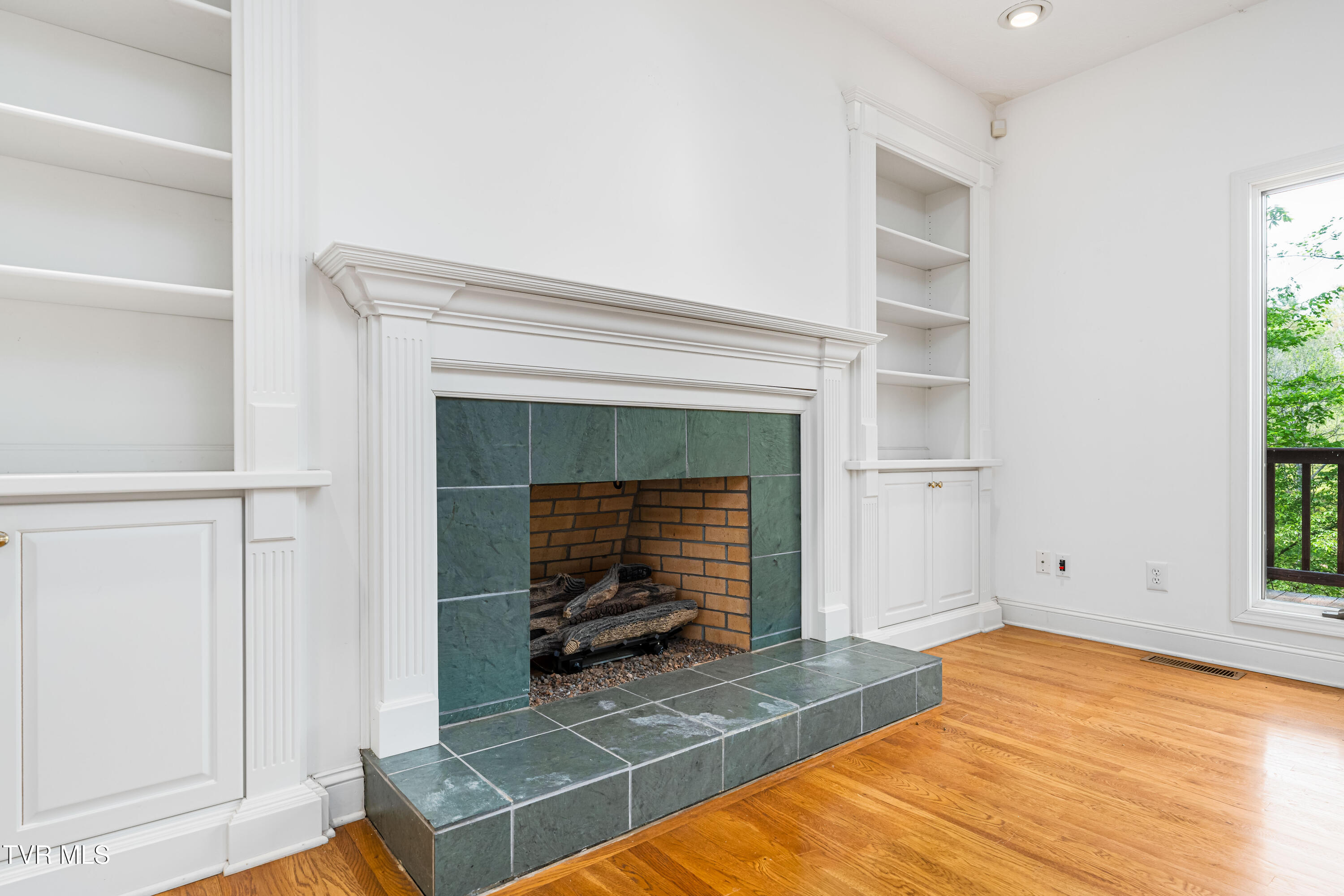1945 Sage Valley Circle, Mountain City, Tennessee image 32