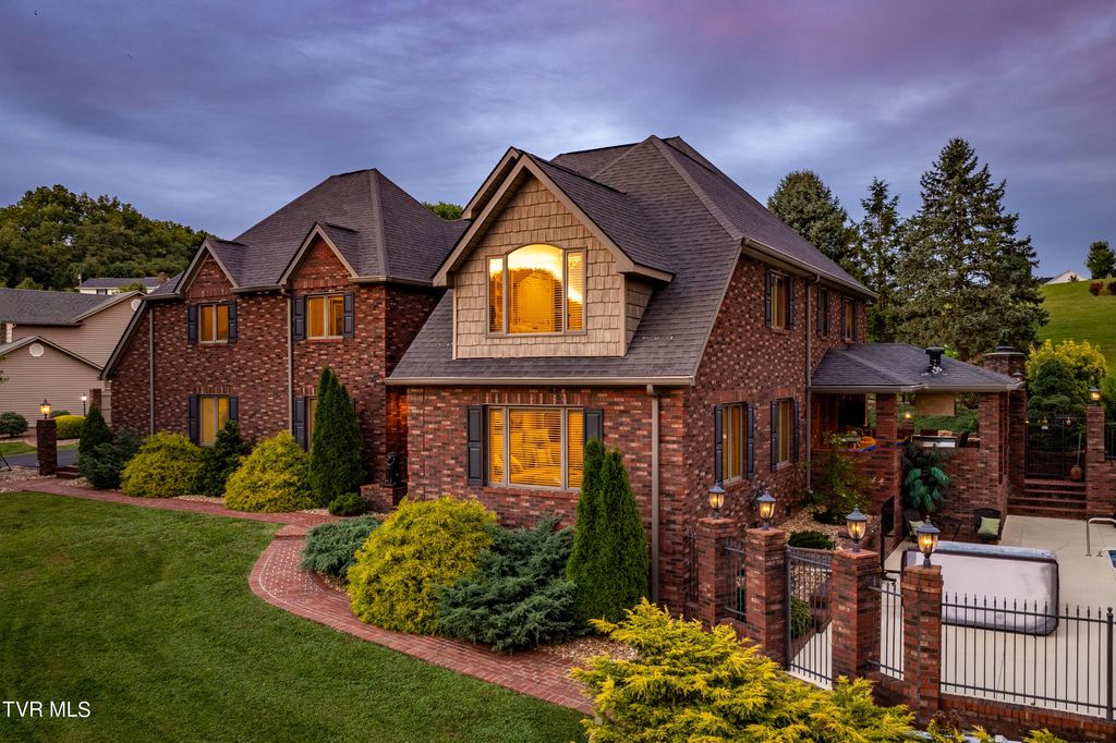 Photo of 194 Willow Brook Drive, Rosedale, VA 24280 (MLS # 9985787)