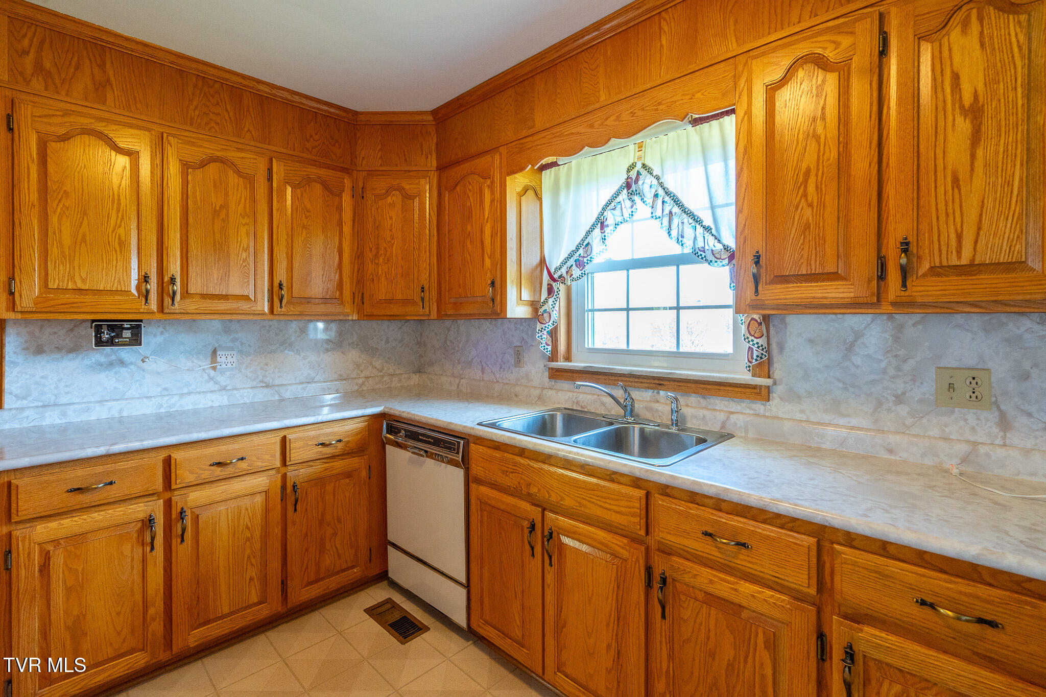 55 Central Street, Greeneville, Tennessee image 13