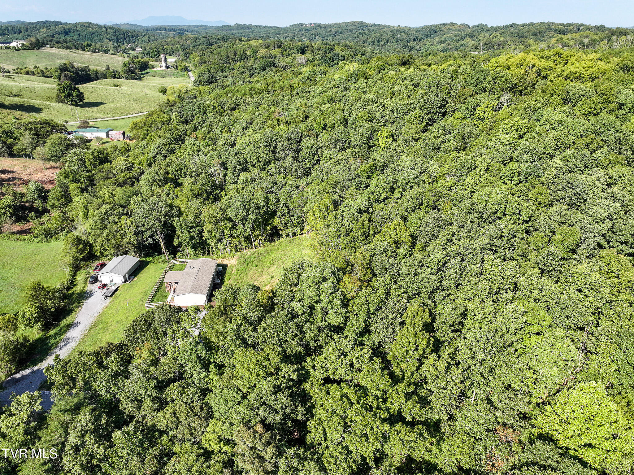 3030 Poplar Springs Rd, Greeneville, Tennessee image 41