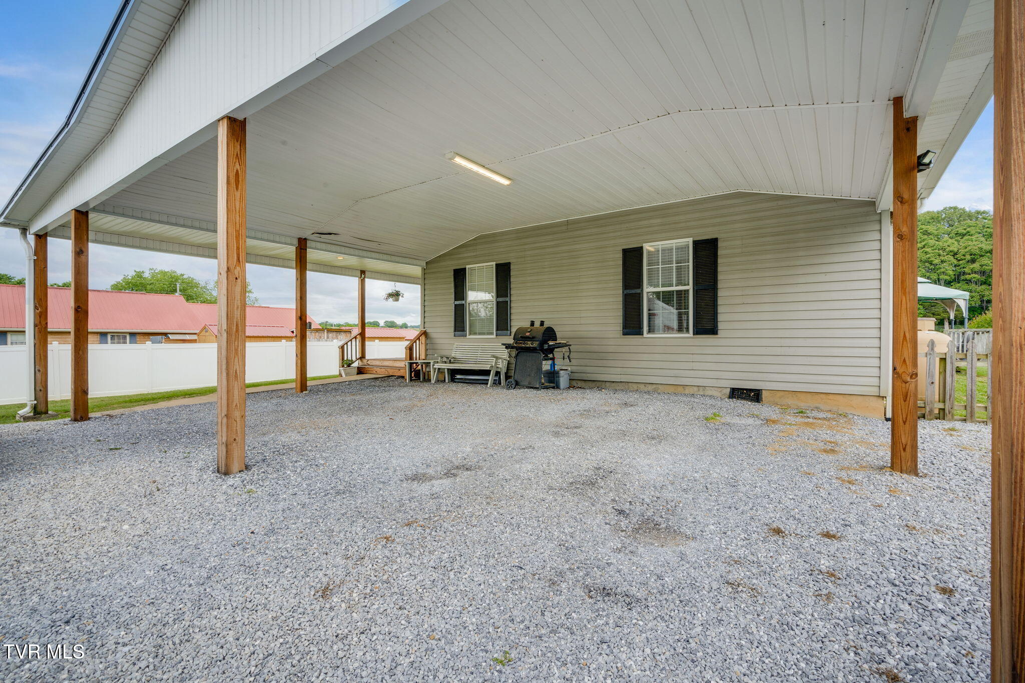1734 Clear Springs Road, Limestone, Tennessee image 6