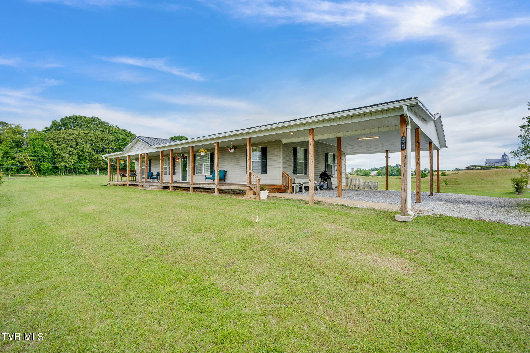 1734 Clear Springs Road, Limestone, Tennessee image 4