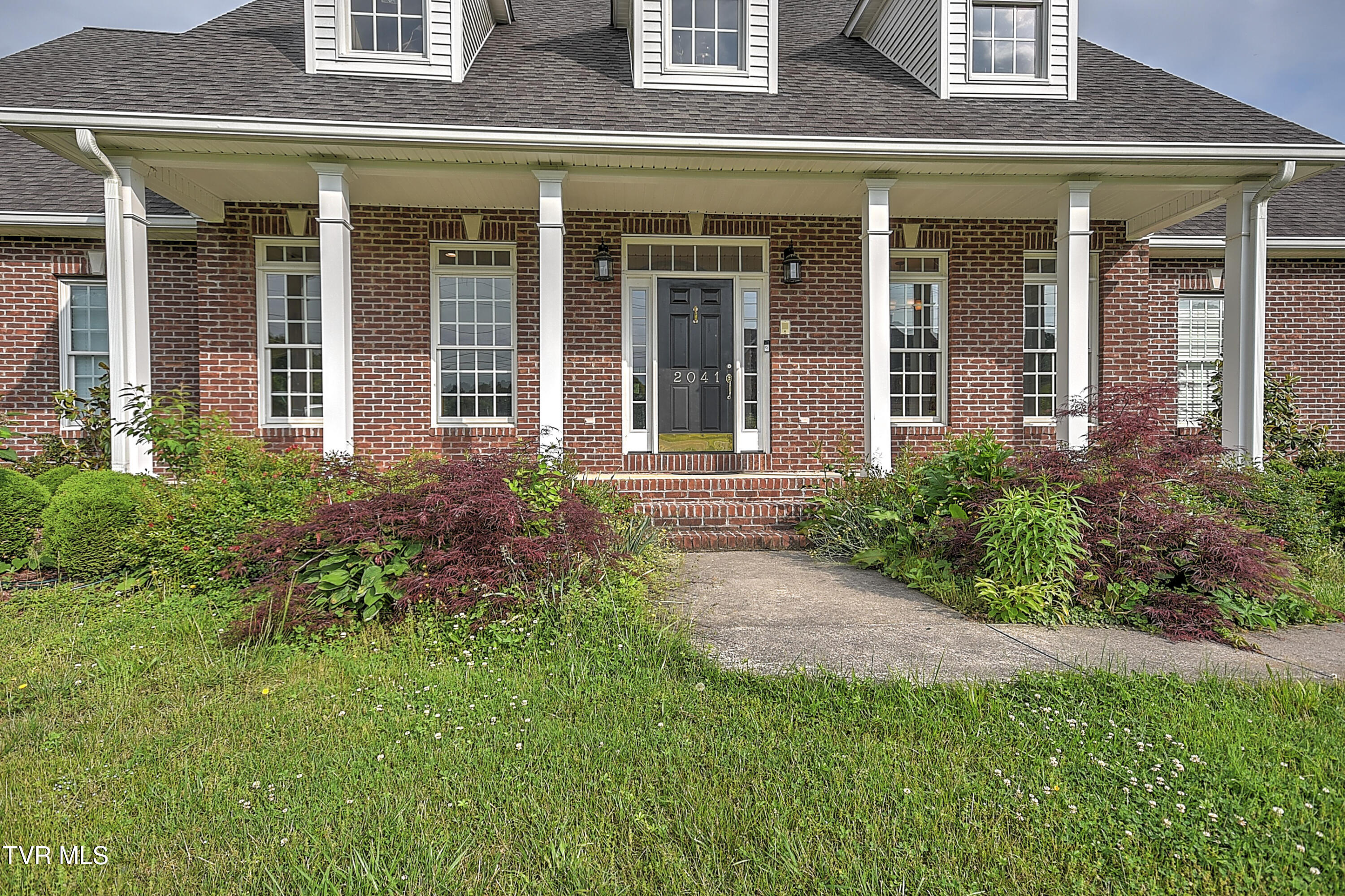 2041 King College Road, Bristol, Tennessee image 2
