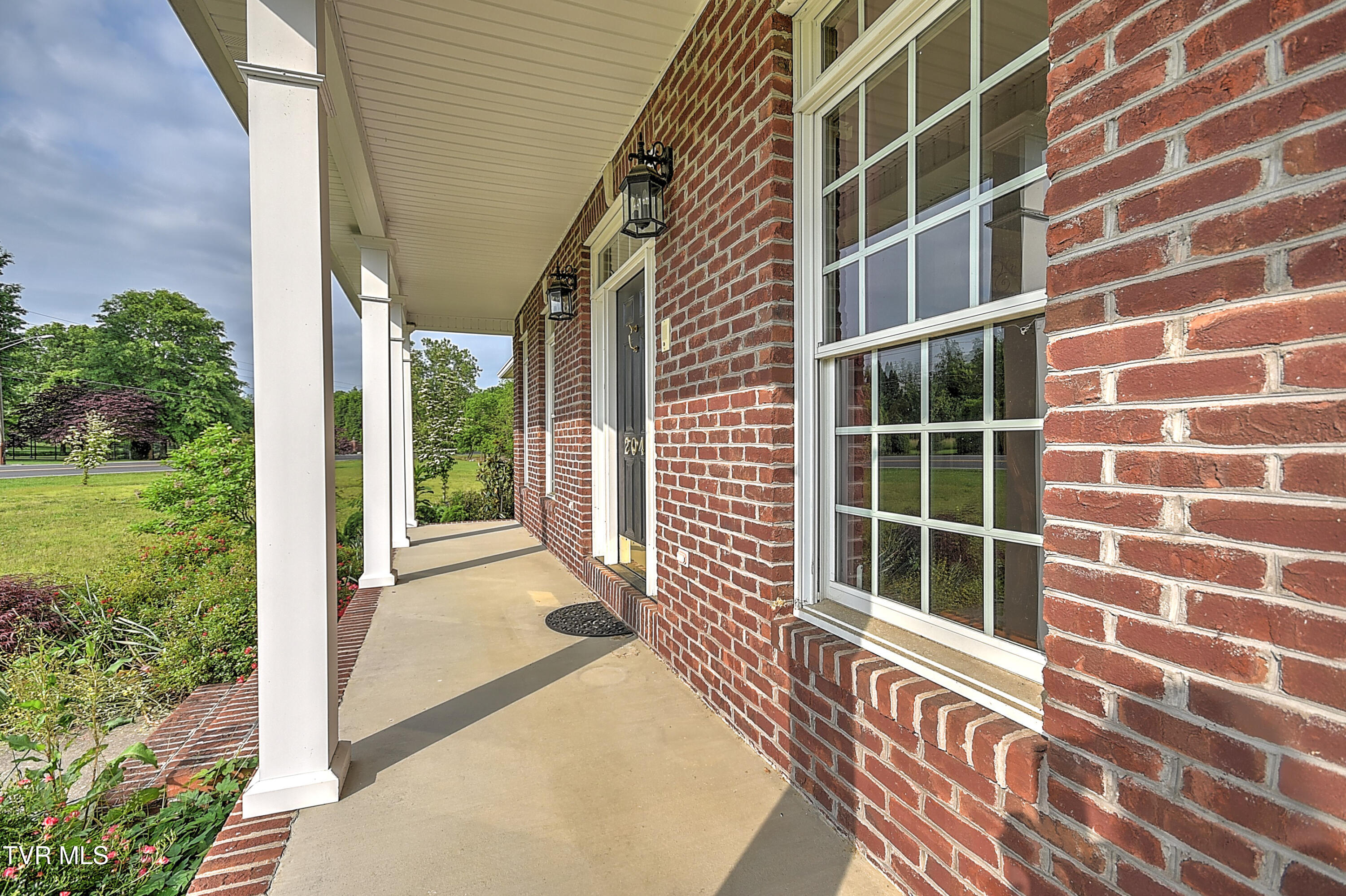 2041 King College Road, Bristol, Tennessee image 5