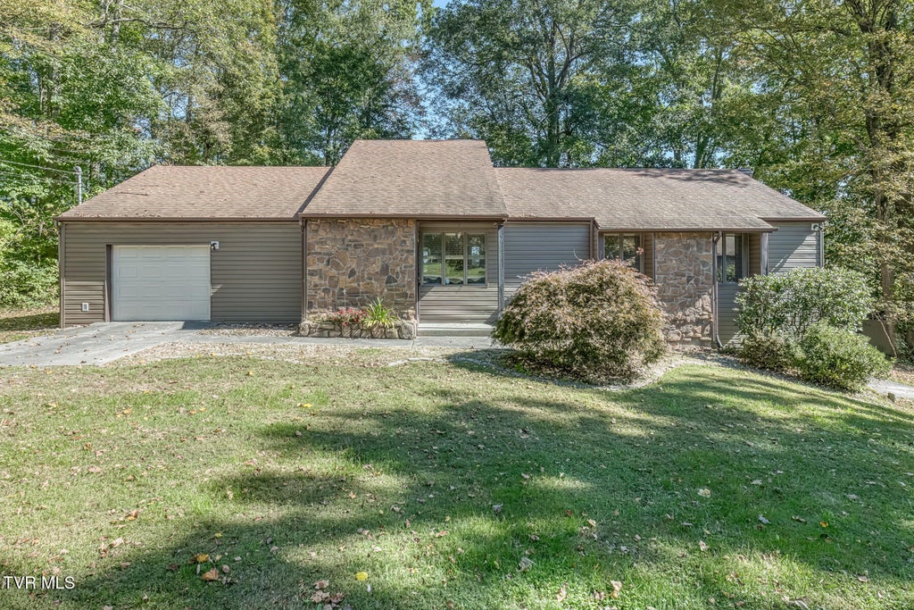 Photo of 238 Picadilly Lane, Gray, TN 37615 (MLS # 10002515)