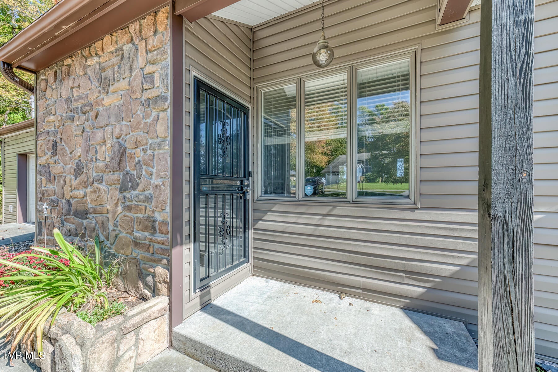 238 Picadilly Lane
