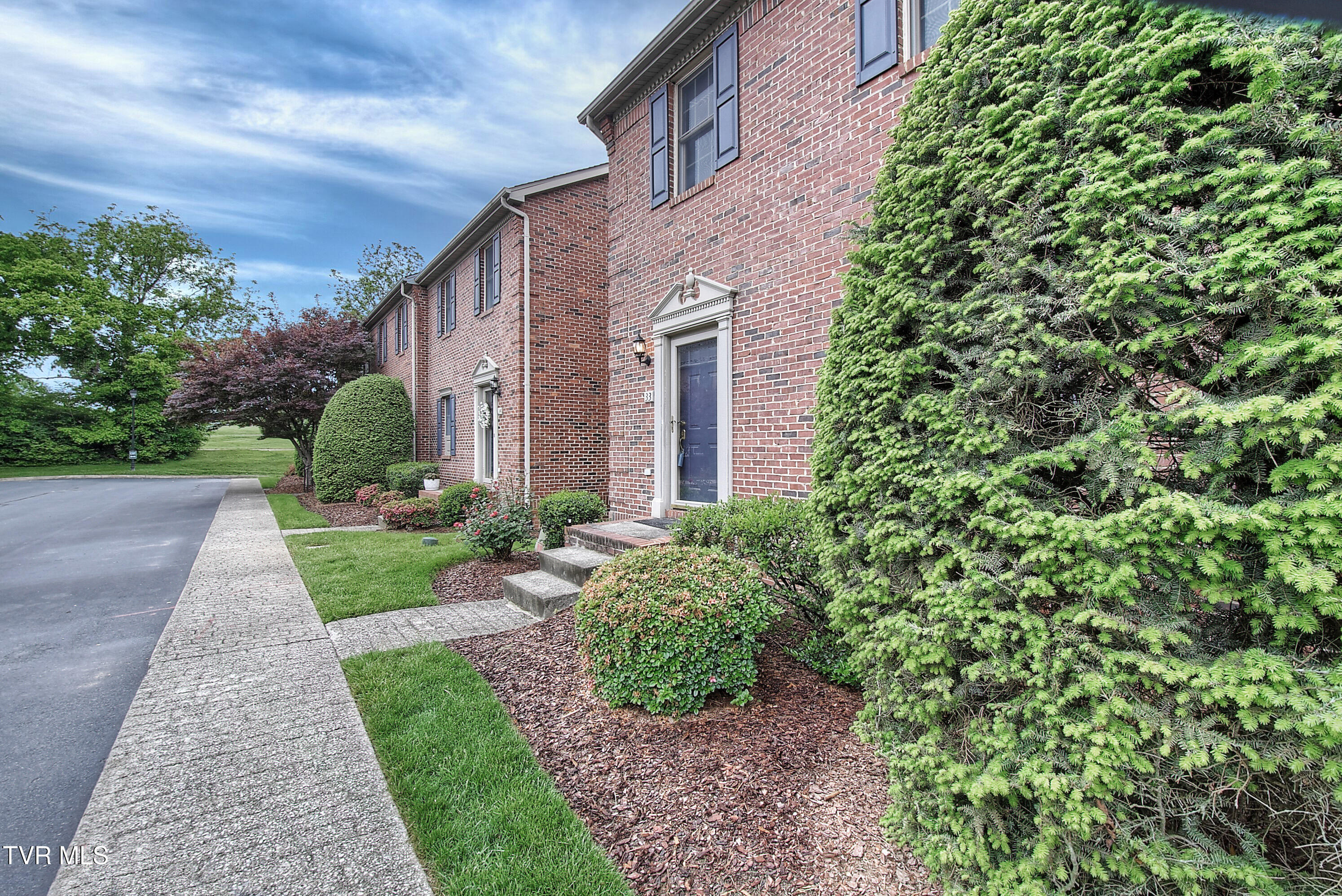 33 Oak Leaf Circle #33, Johnson City, Tennessee image 4