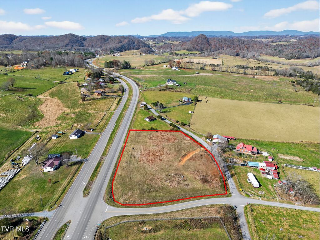 Photo of 215 Jeb Stuart Highway, Abingdon, VA 24210 (MLS # 9988417)