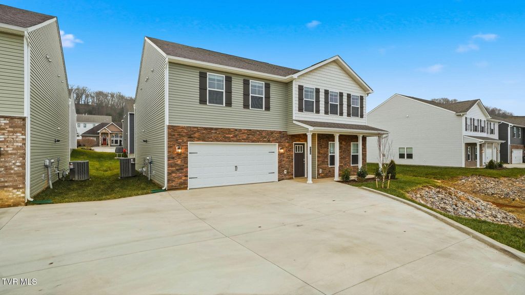 Photo of 439 Rock Springs Road, Kingsport, TN 37663 (MLS # 9983288)