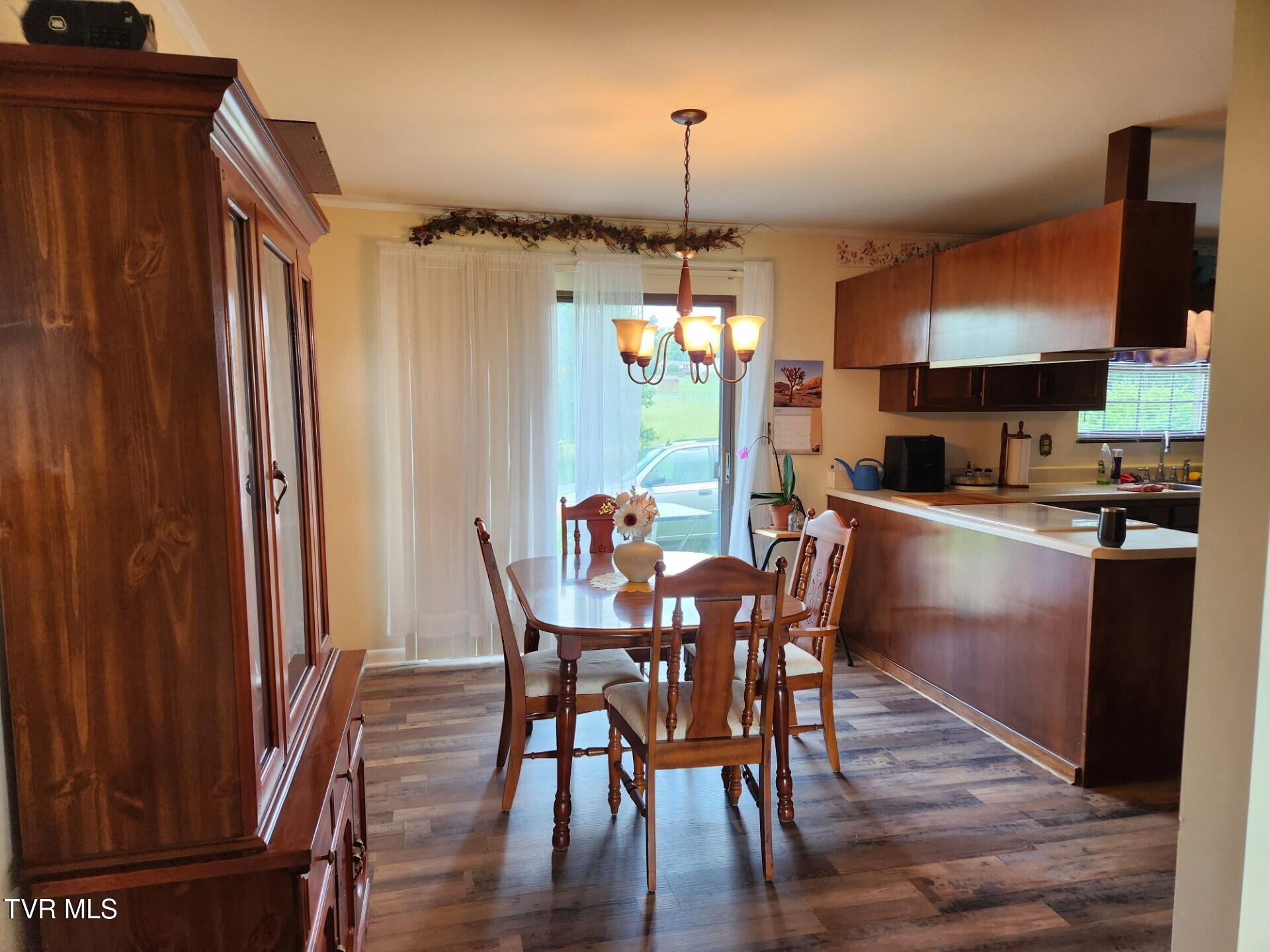 7083 Saint Clair Rd Road, Whitesburg, Tennessee image 5