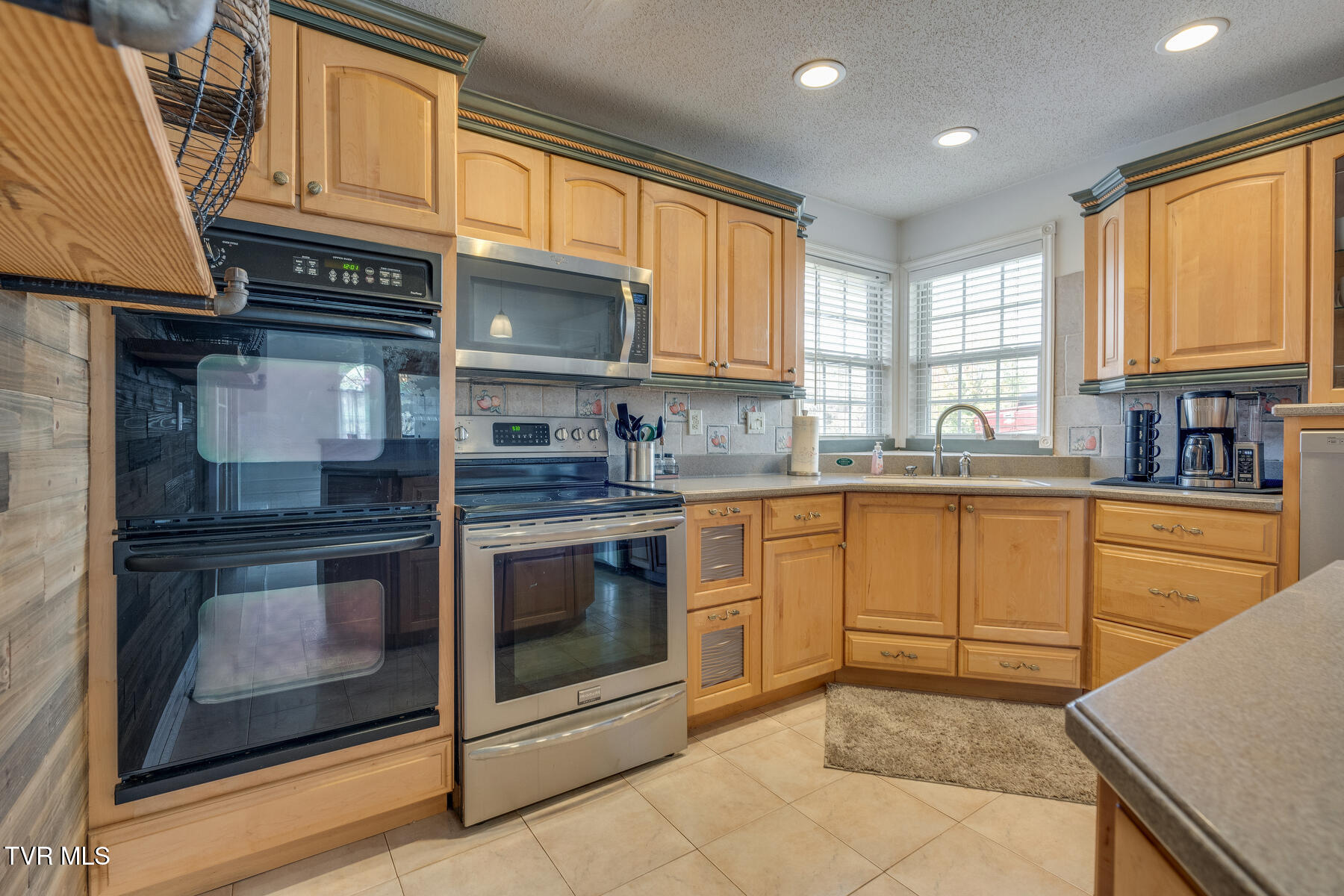 248 Holston View Drive, Rogersville, Tennessee image 19