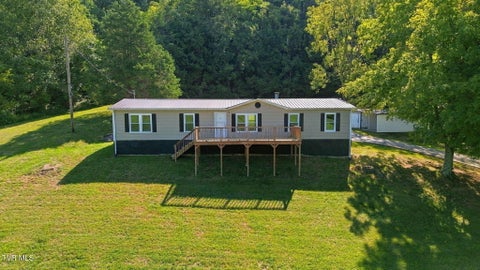 Photo of 1000 Heritage Road, Chuckey, TN 37641 (MLS # 10001721)