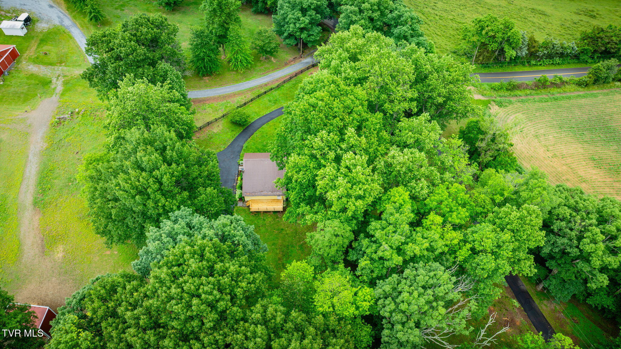 319 Woodland Road, Jonesborough, Tennessee image 38