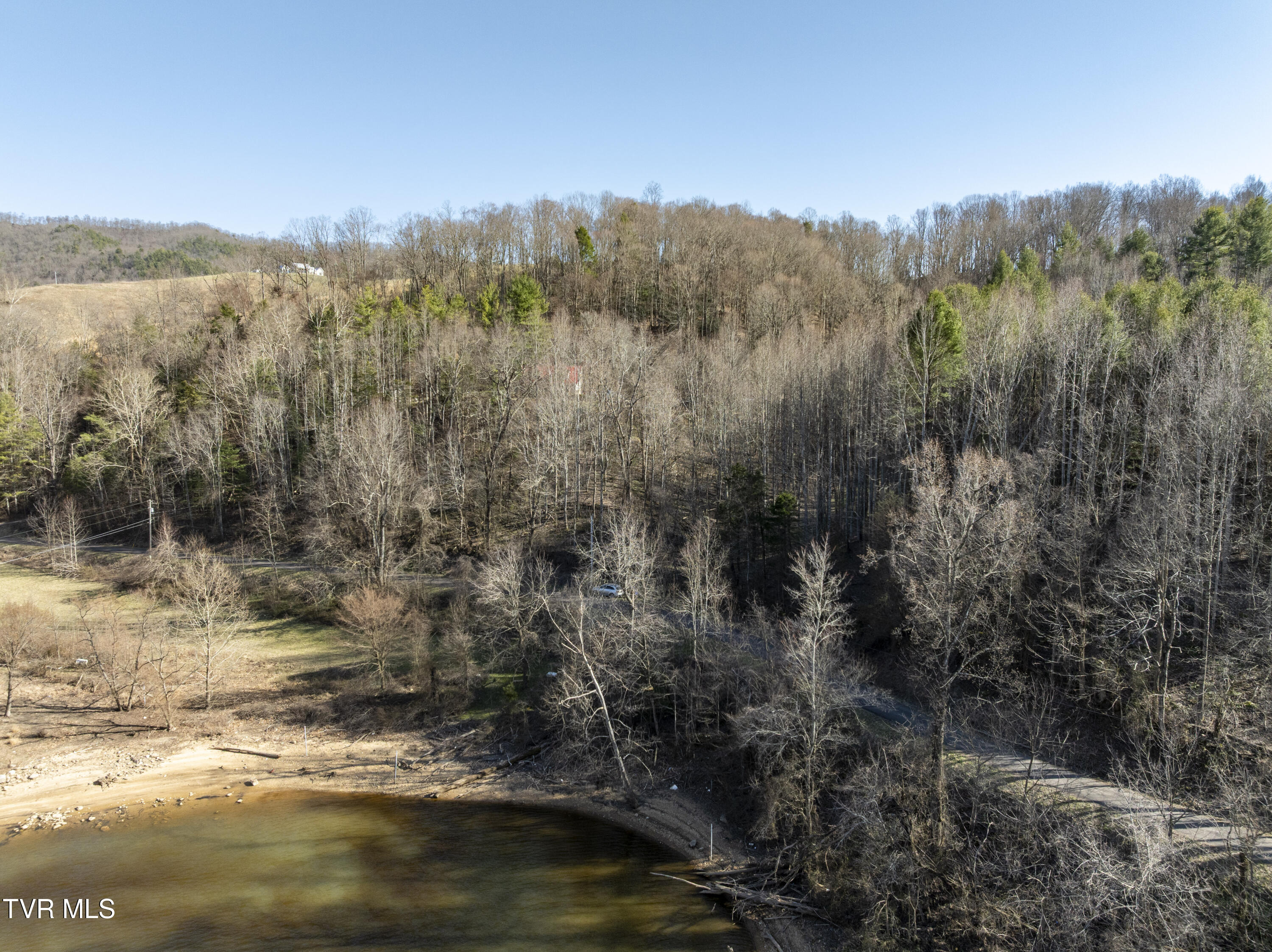387 Goose Bradley Lane, Butler, Tennessee image 4