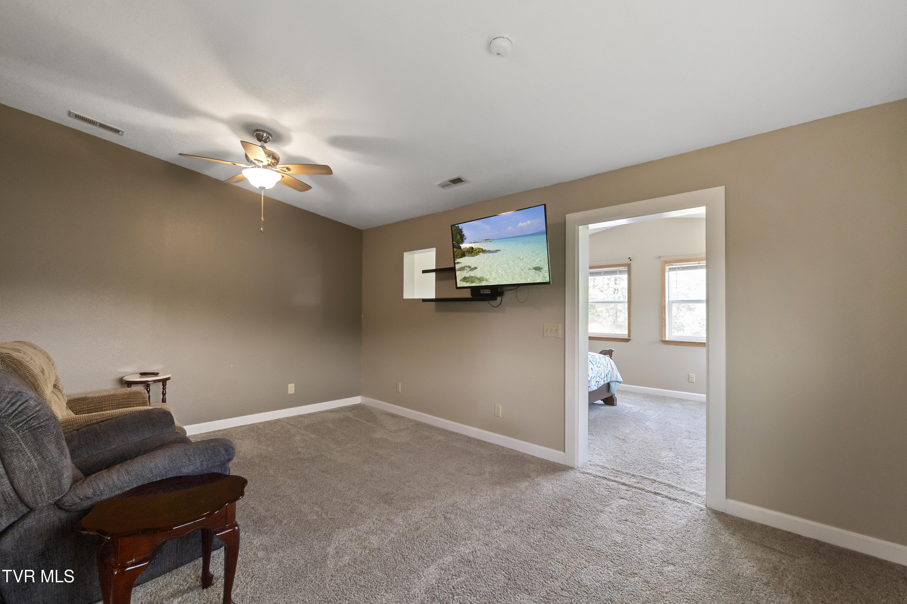 558 Oakland Drive, Bybee, Tennessee image 48