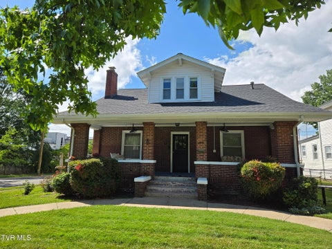 Homes For Rent - 428 Maple Street<br/> Johnson City, TN 37604