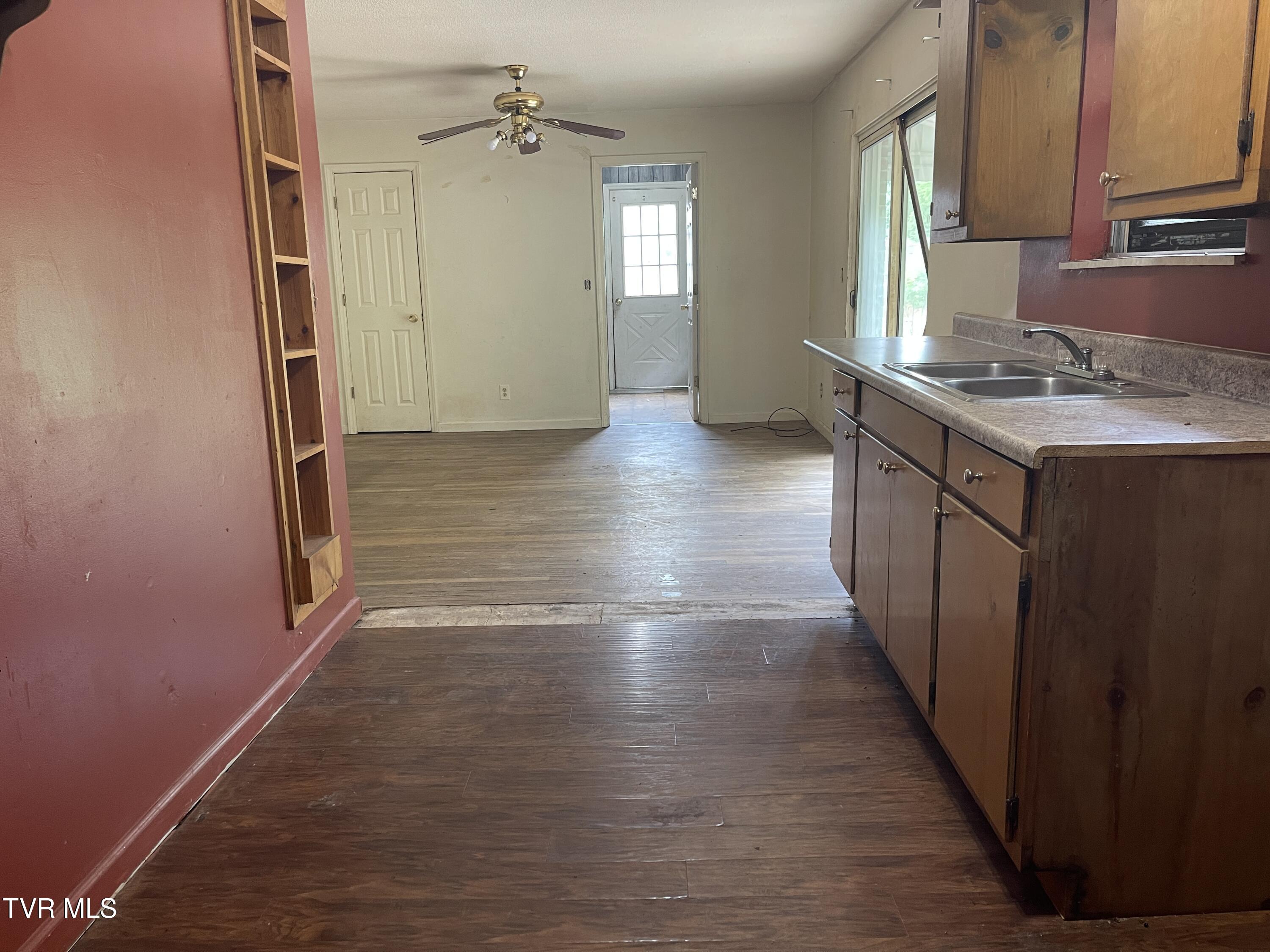 2709 Oak Cliff Court, Johnson City, Tennessee image 30
