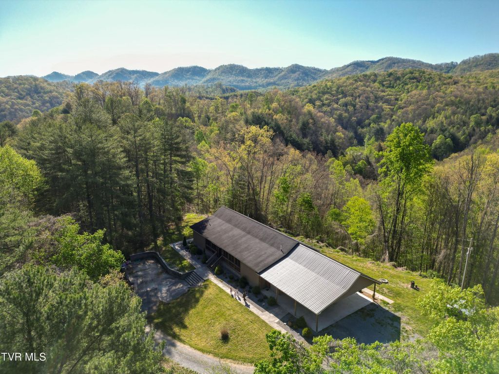 Photo of 192 Blueberry Hill Drive, Pennington Gap, VA 24277 (MLS # 9994404)
