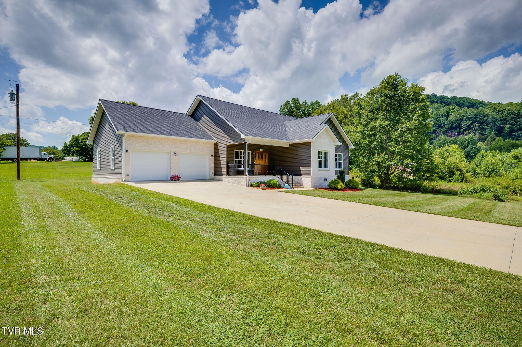 453 Wilbur Dam Road