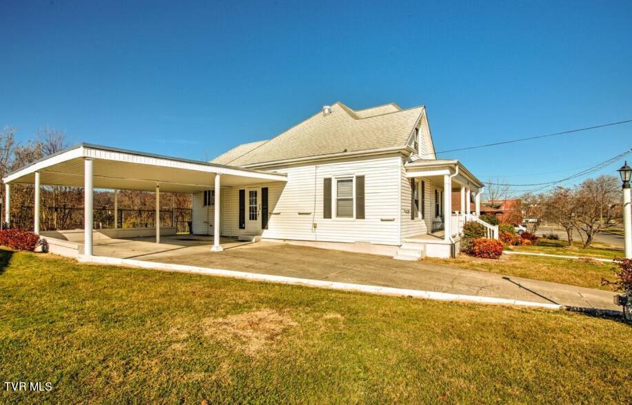 1624 Edgemont Avenue