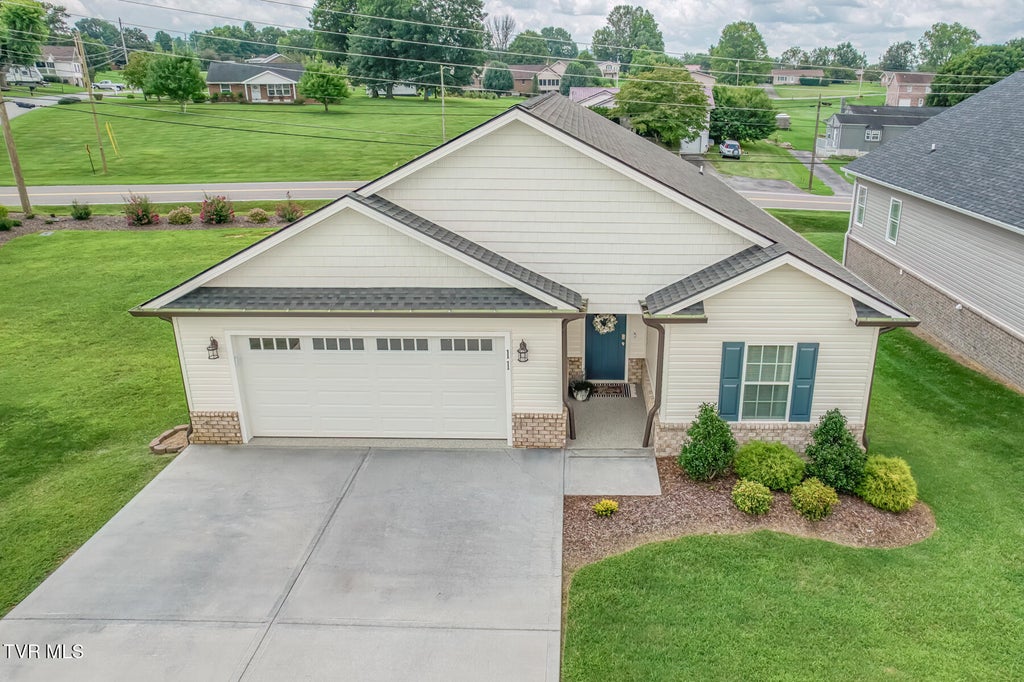 Photo of 11 Palmetto Court, Gray, TN 37615 (MLS # 9999607)