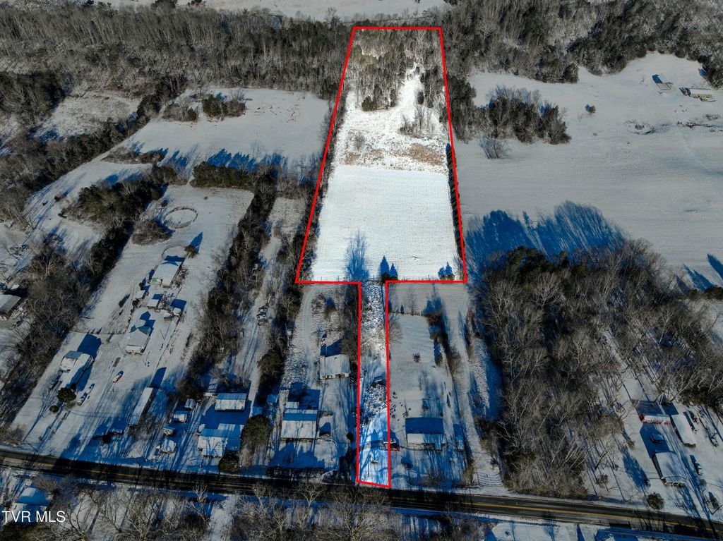 Photo of 1411 Bristol Caverns Highway, Bristol, TN 37620 (MLS # 9990584)