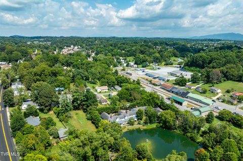 Tiny photo for 102 Willow Creek Lane #B, Jonesborough, TN 37659 (MLS # 9986485)