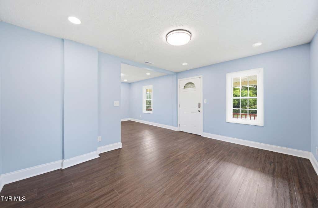 Photo of 820 Montgomery Street, Johnson City, TN 37604 (MLS # 9999152)