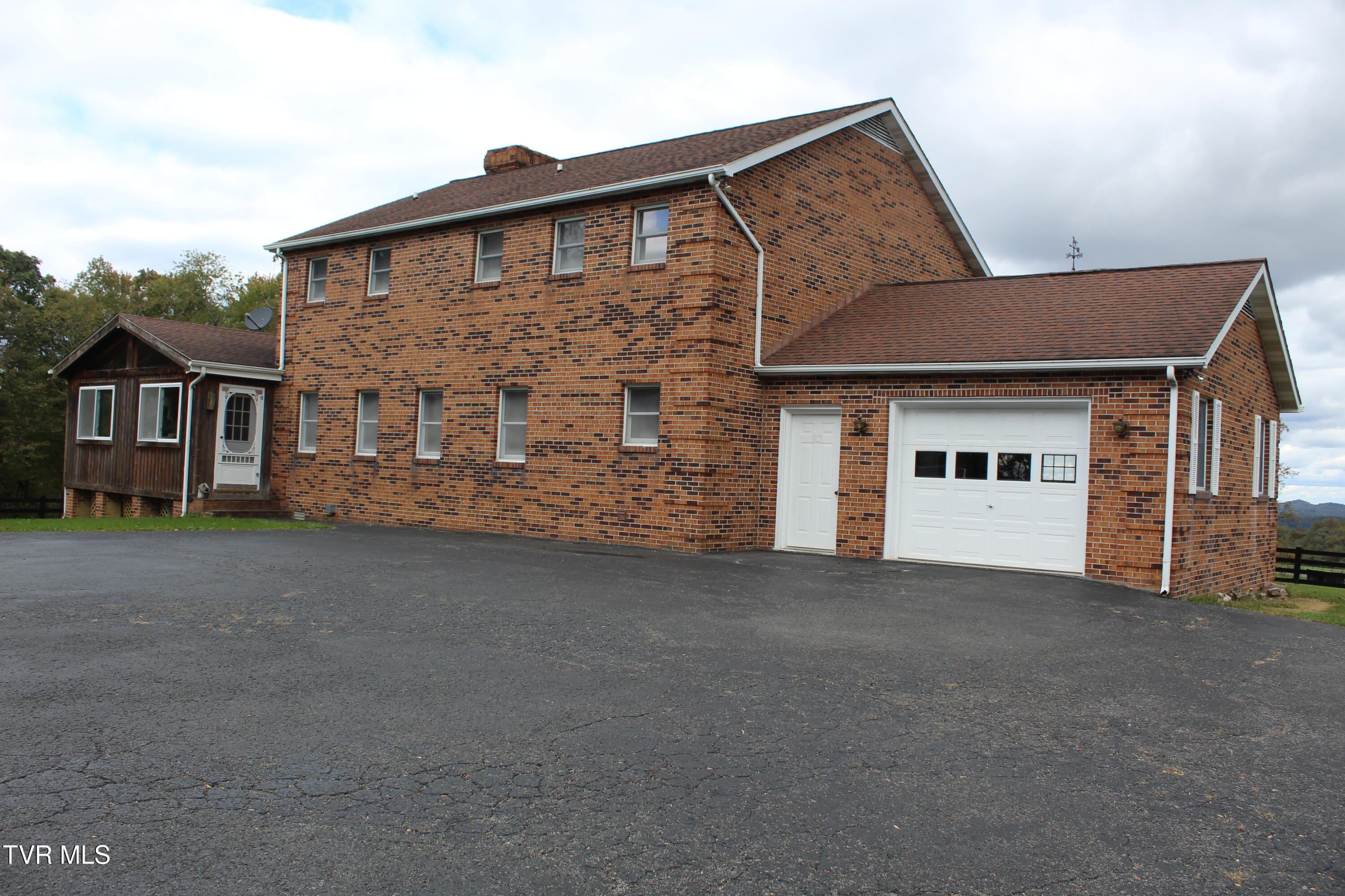 7362 Jim Faust Road, Wise, Virginia image 9