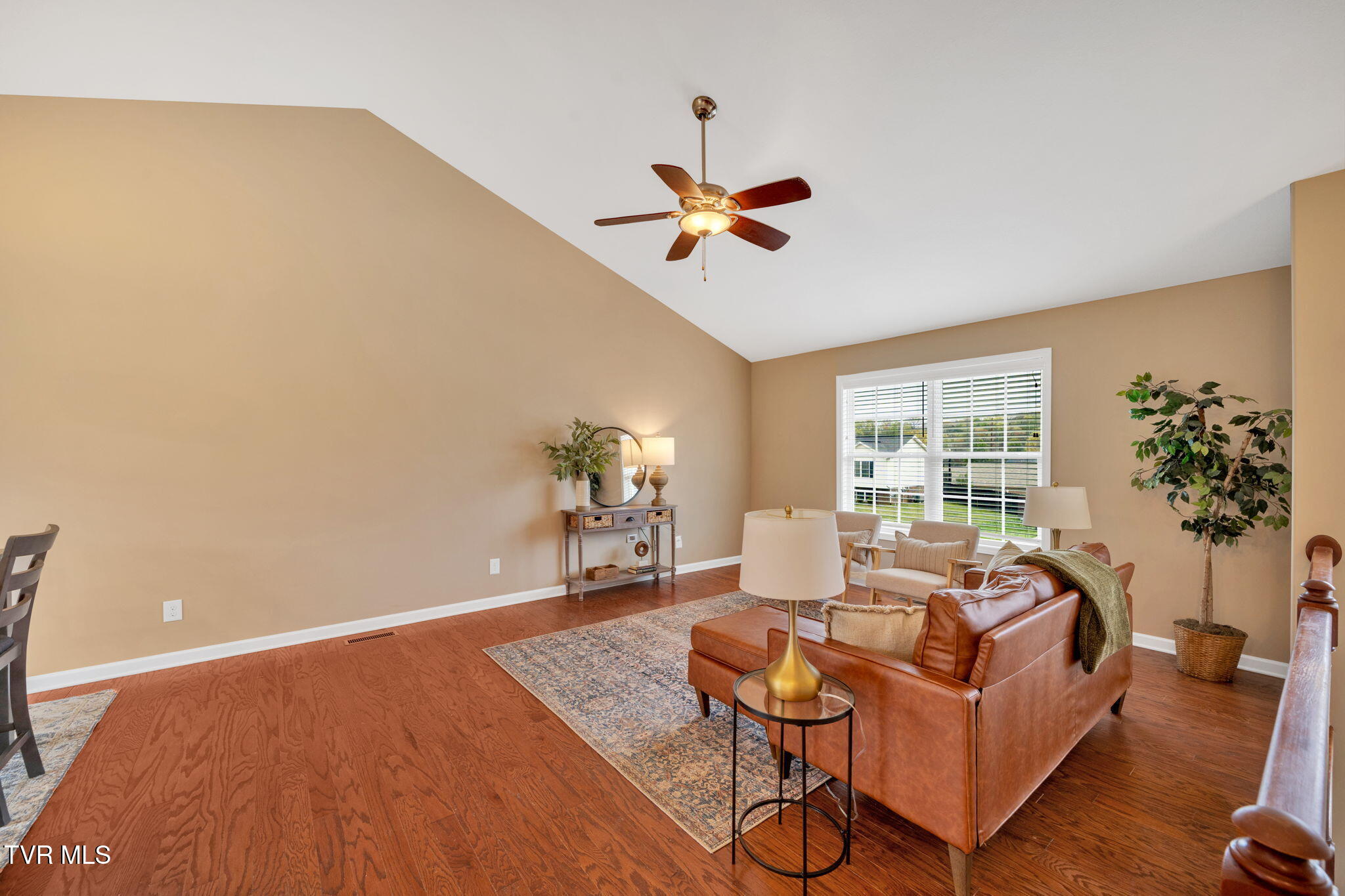2017 Cody Cove, Bluff City, Tennessee image 6