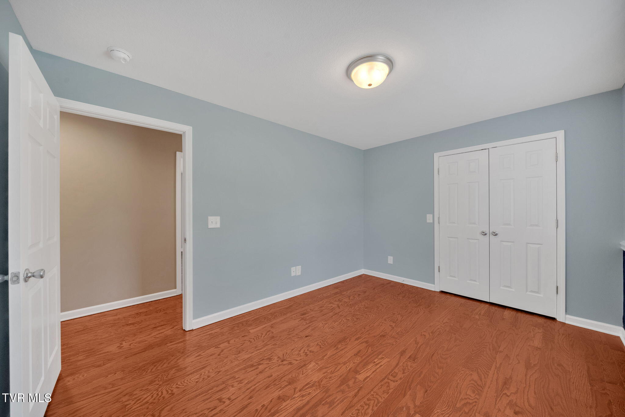 2017 Cody Cove, Bluff City, Tennessee image 19