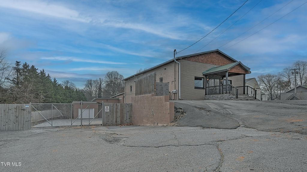 Photo of 1100 5th Street, Bristol, TN 37620 (MLS # 9988794)