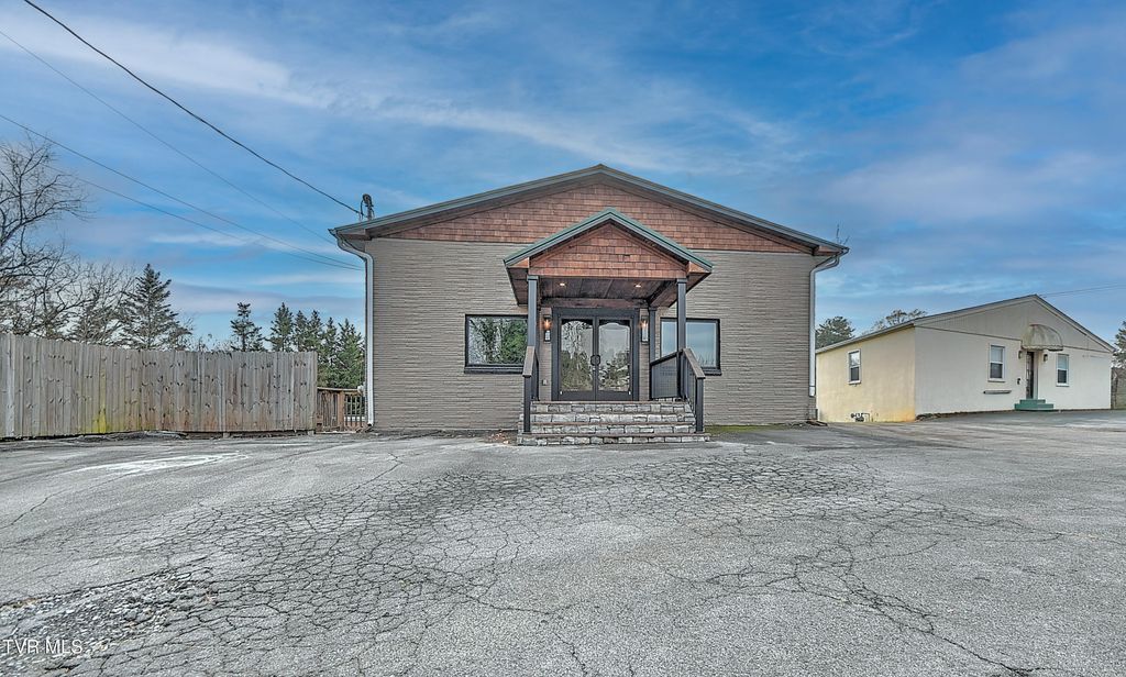 Photo of 1100 5th Street, Bristol, TN 37620 (MLS # 9988794)