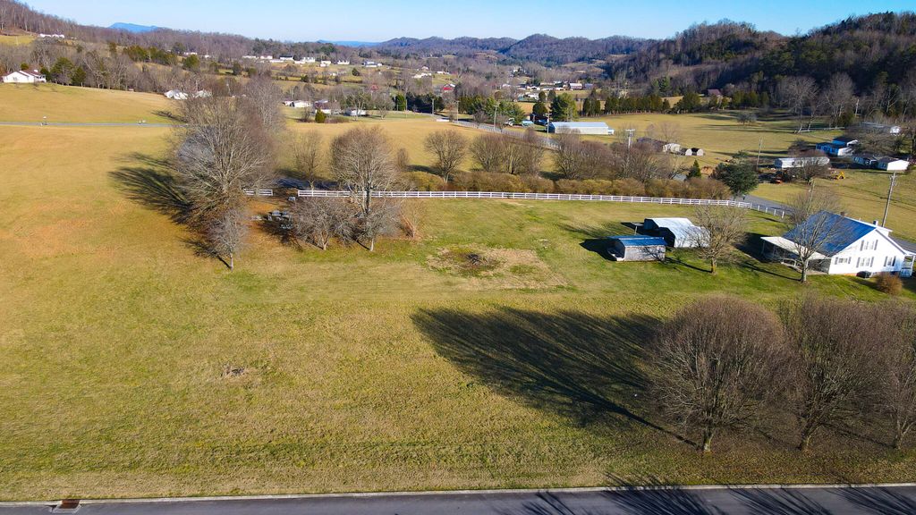 Photo of 50 Walnut Grove Drive, Church Hill, TN 37642 (MLS # 9997114)