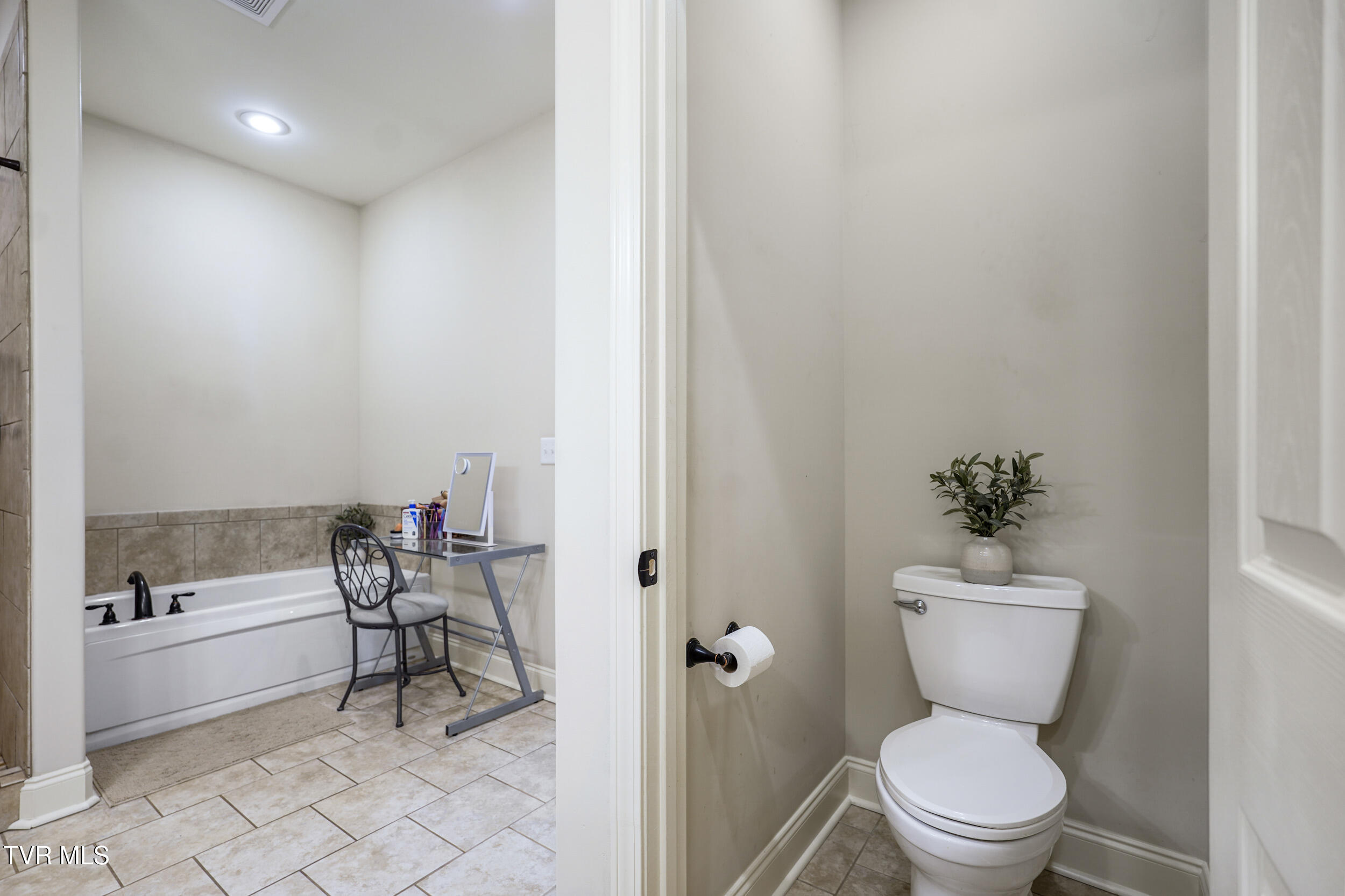 599 Sweetgrass Lane, Jonesborough, Tennessee image 25