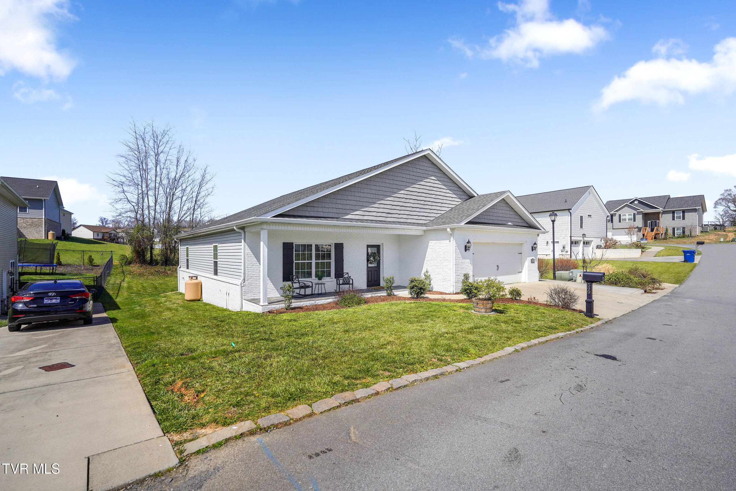 599 Sweetgrass Lane, Jonesborough, Tennessee image 2