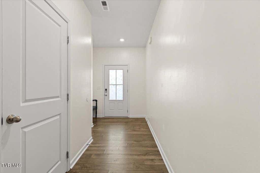 Photo of 53 Thread Lane, Johnson City, TN 37604 (MLS # 9999564)