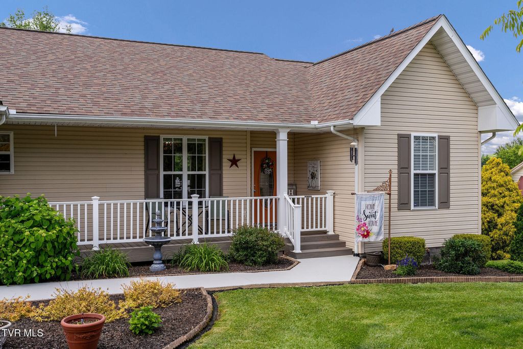 Photo of 507 Headtown Road, Jonesborough, TN 37659 (MLS # 9995622)