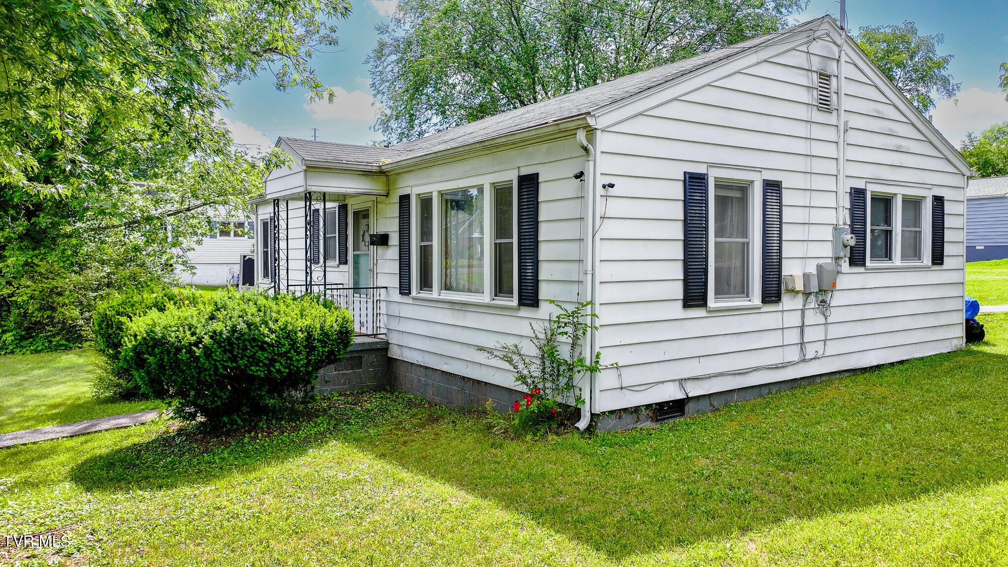 401 Crockett Street, Bristol, Virginia image 23