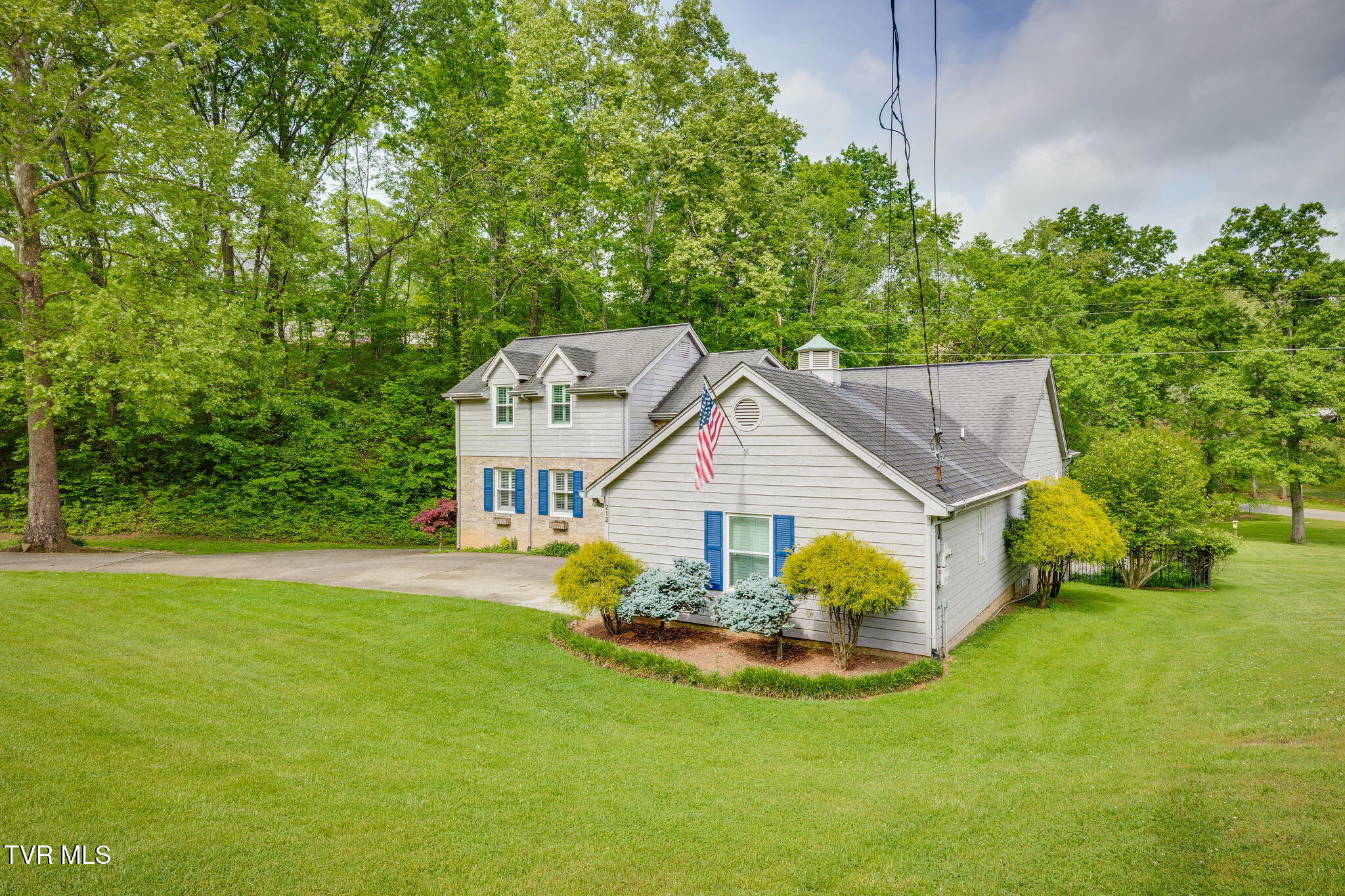 212 Old Castle Road, Kingsport, Tennessee image 10