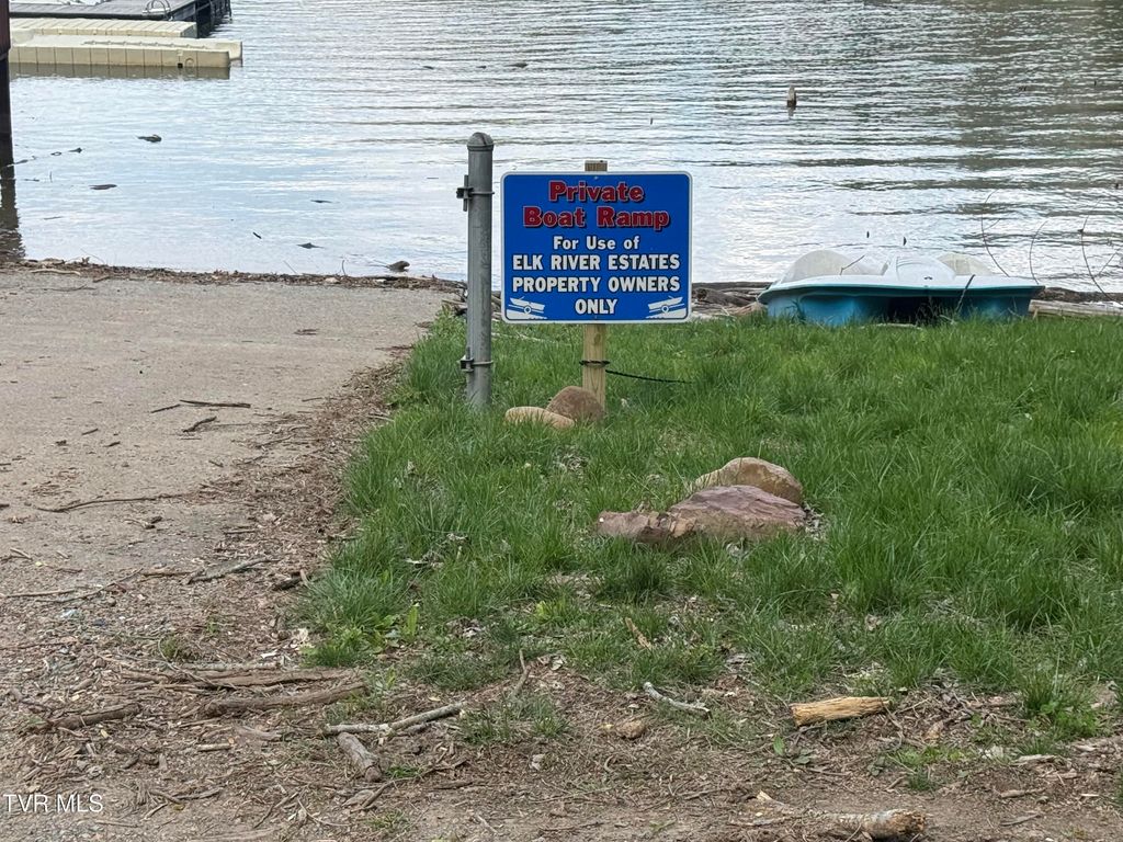 Photo of Tbd Lonesome Pine Trail, Butler, TN 37640 (MLS # 9993787)