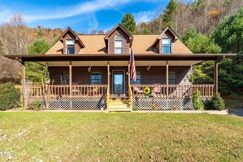 Photo of 5191 Highway 421, Mountain City, TN 37683 (MLS # 9988378)