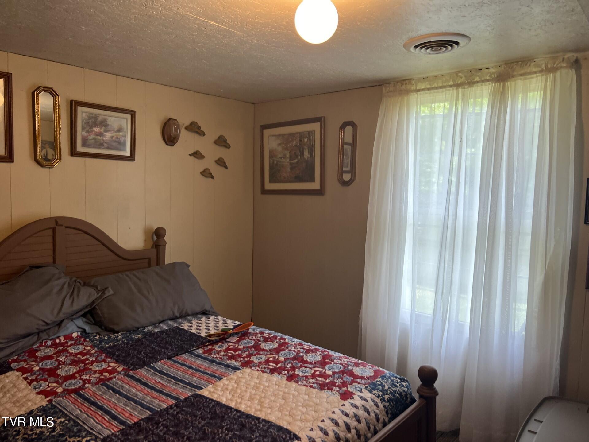 118 Derby Avenue, Pennington Gap, Virginia image 21