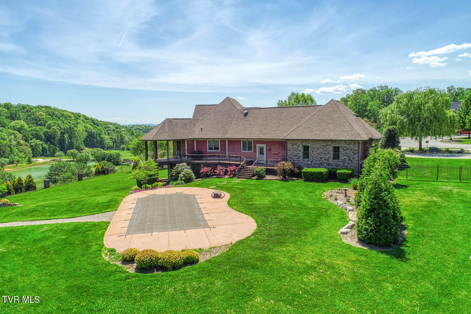 421 Golf Ridge Drive, Kingsport, Tennessee image 23