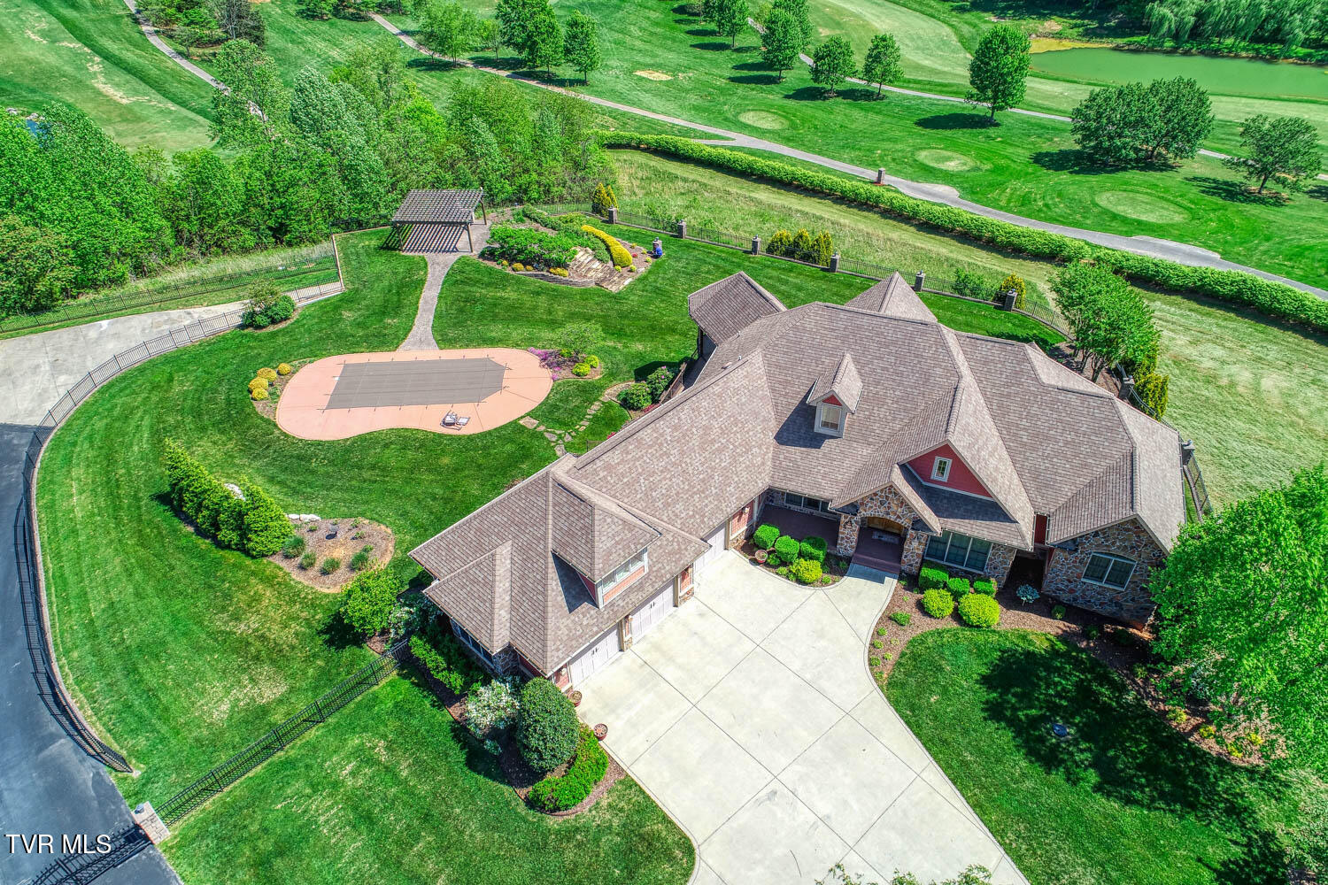 421 Golf Ridge Drive, Kingsport, Tennessee image 48